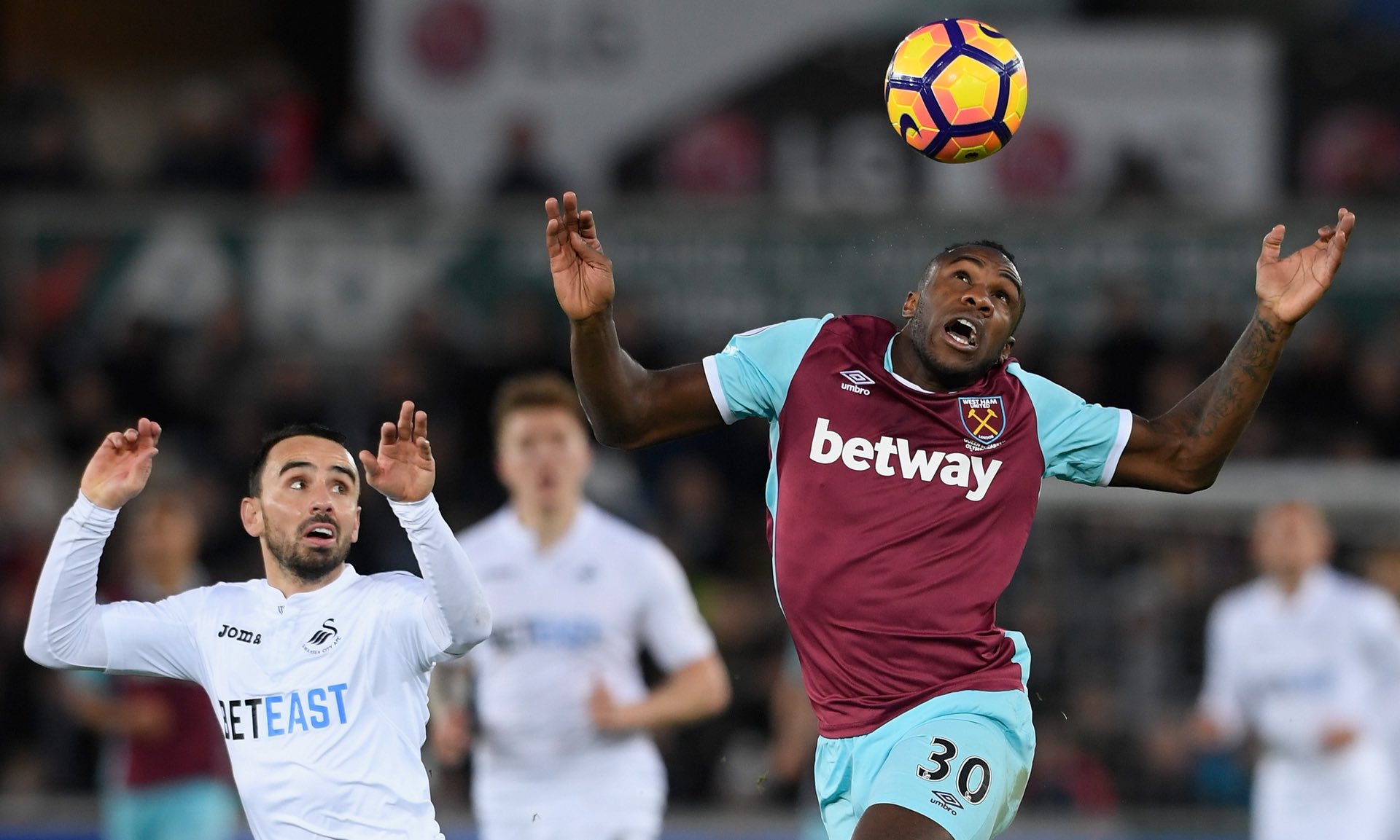 战术中起到 战术中起到